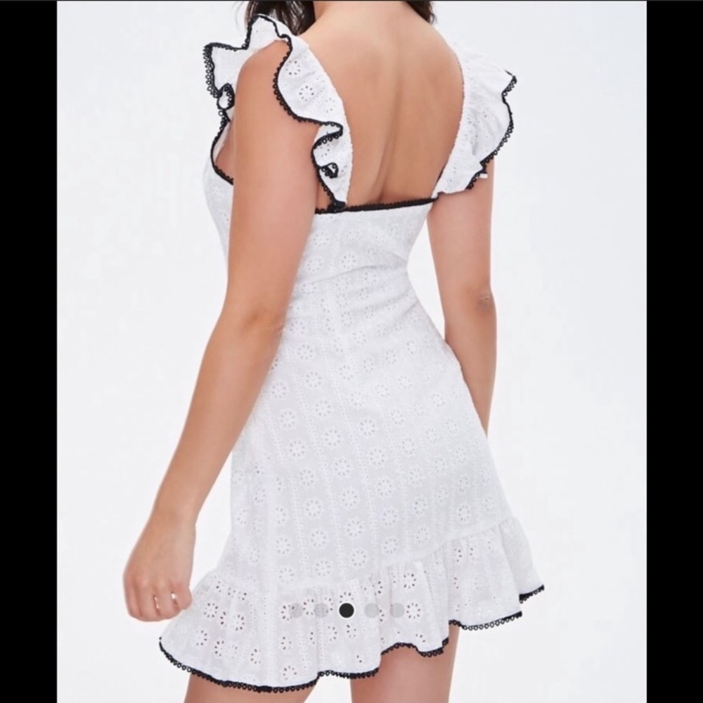 FOREVER 21 | Eyelet Lace Dress Sz M - Picture 2 of 7